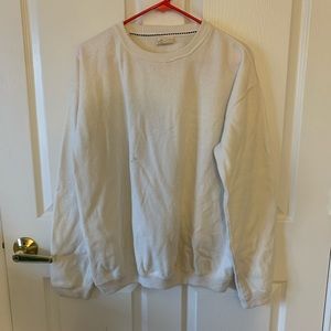 Pull over sweatshirt